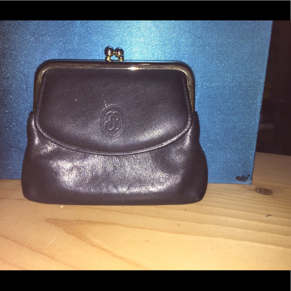 Vintage Buxton leather coin purse